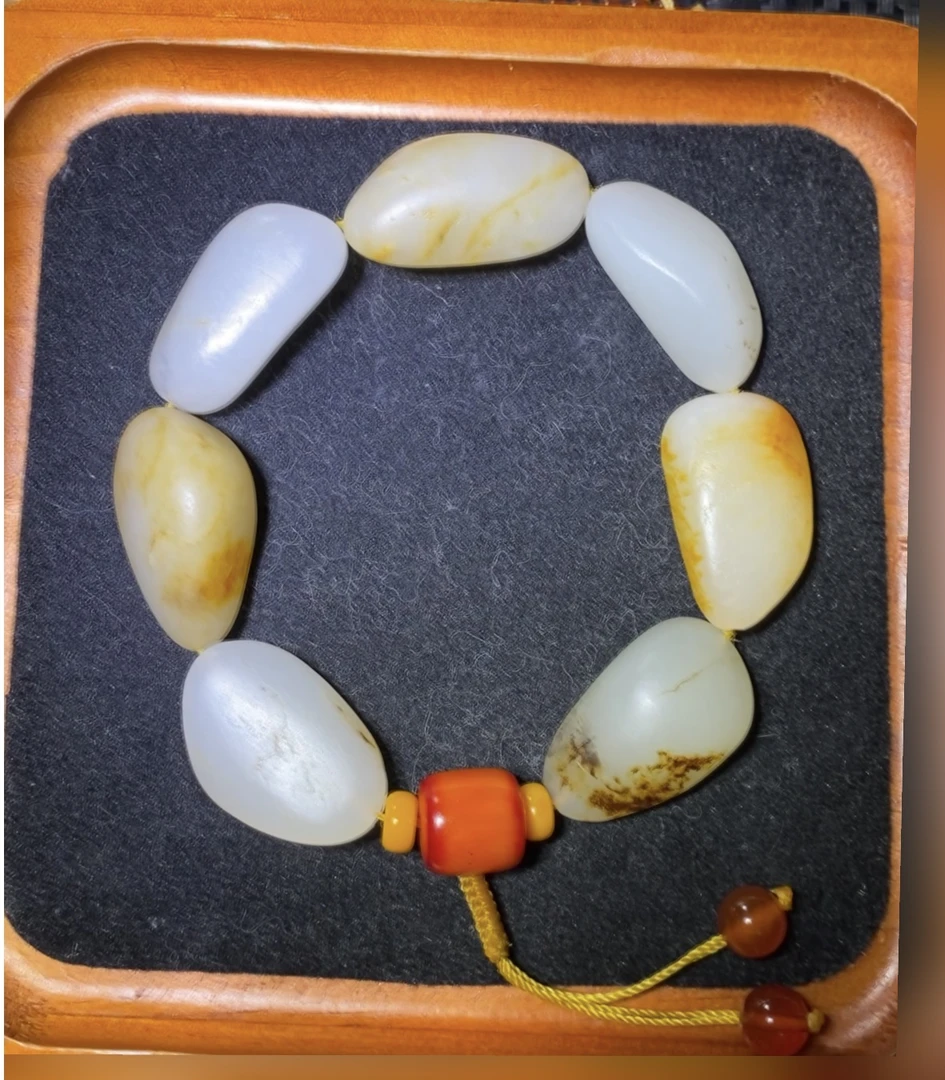 新疆和田玉手串