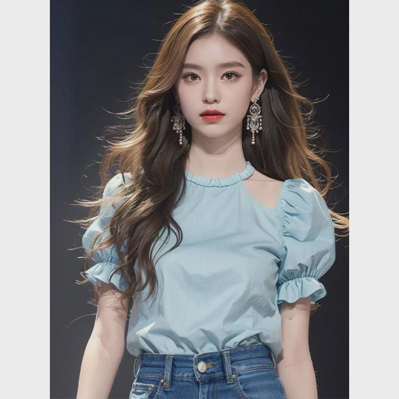 2024年夏装新款独特别致小上衣法式气质绝美蓝色露肩短袖衬衫女装