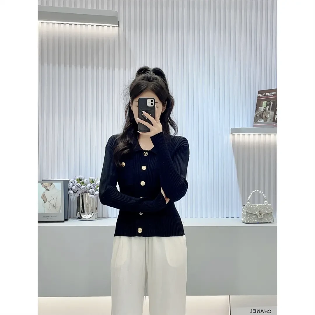 9053新中式小香风修身设计感气质时尚通勤小众休闲针织上衣