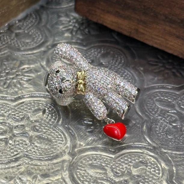 铜合金胸针 可爱小熊流苏胸针-3399