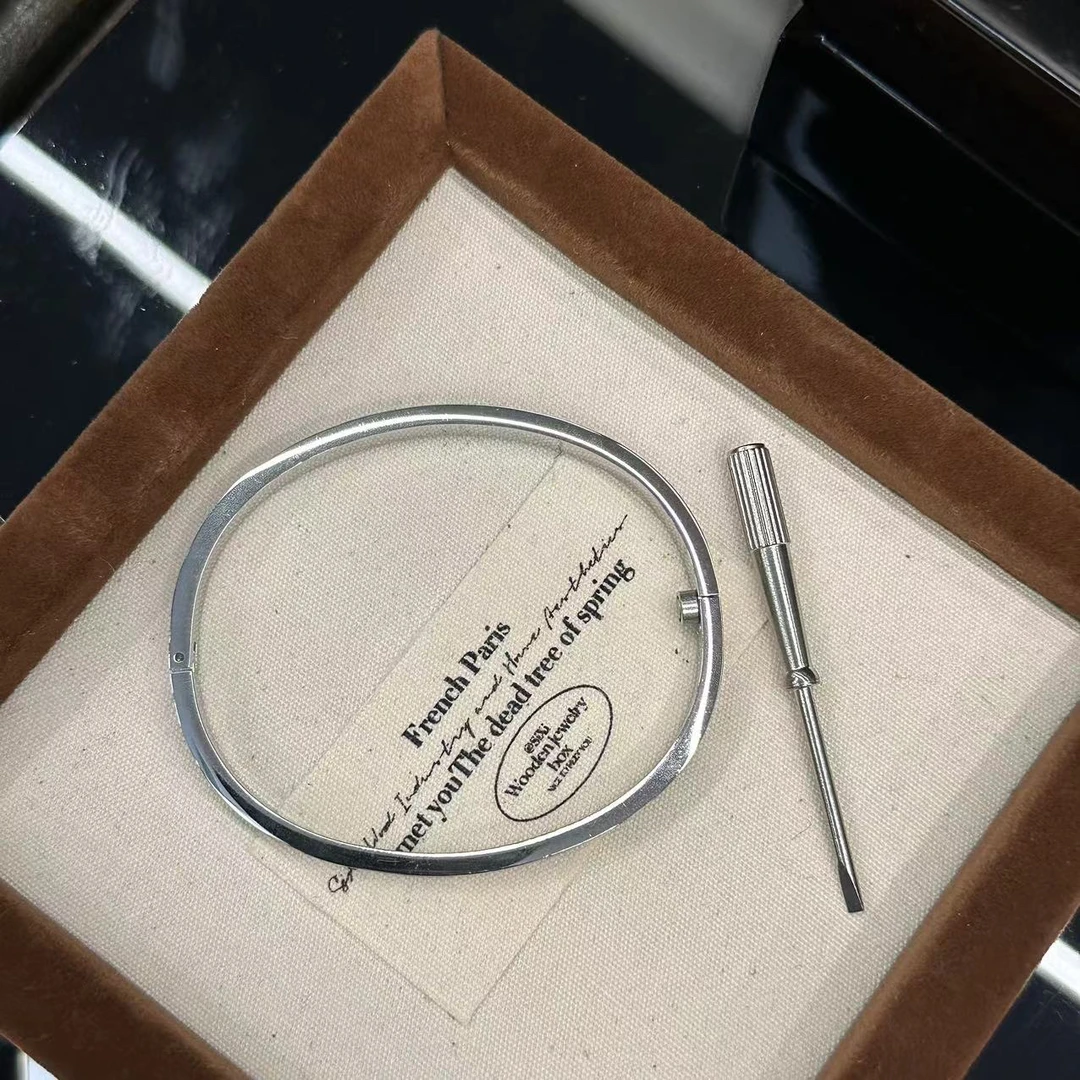 钛钢手镯 银色满天星时尚手镯-66877