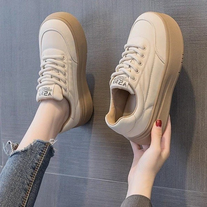 571【只发新疆】厚底软皮小白鞋女加绒女鞋子高级感休闲板鞋