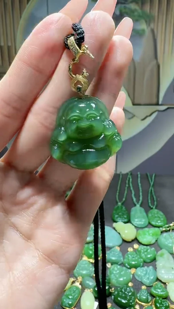 【闪购商品】和田玉挂件18K金镶嵌1