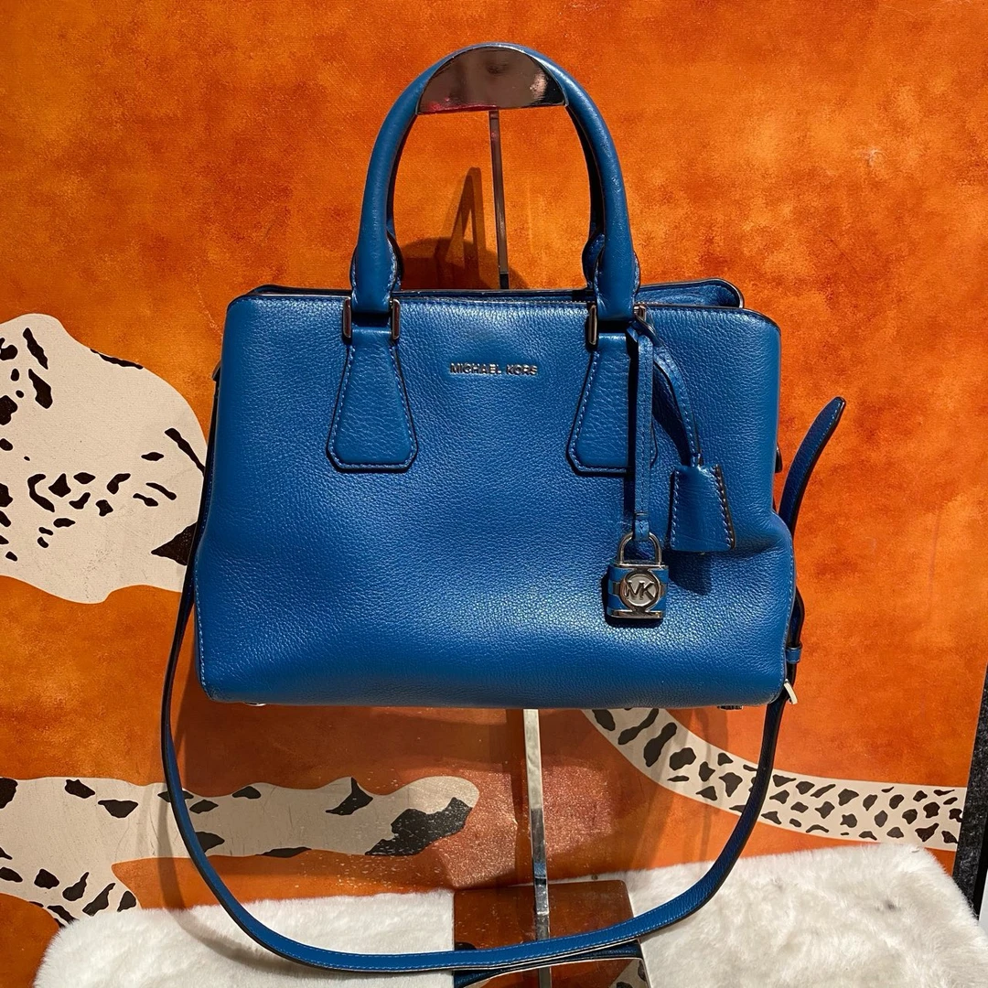 95新 MICHAELKORS/迈克高仕 10329 斜挎包