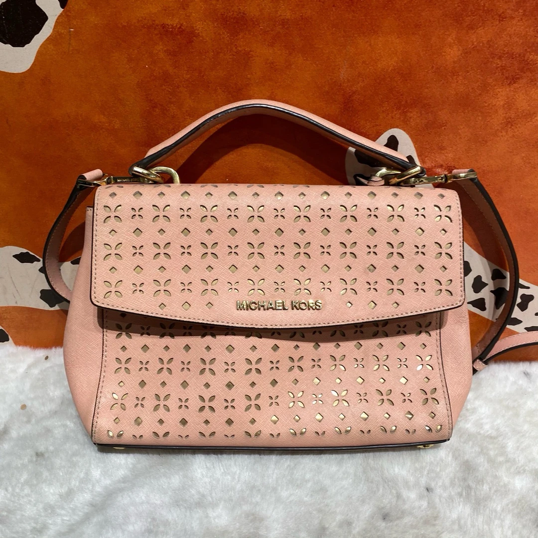 95新 MICHAELKORS/迈克高仕 10049 斜挎包
