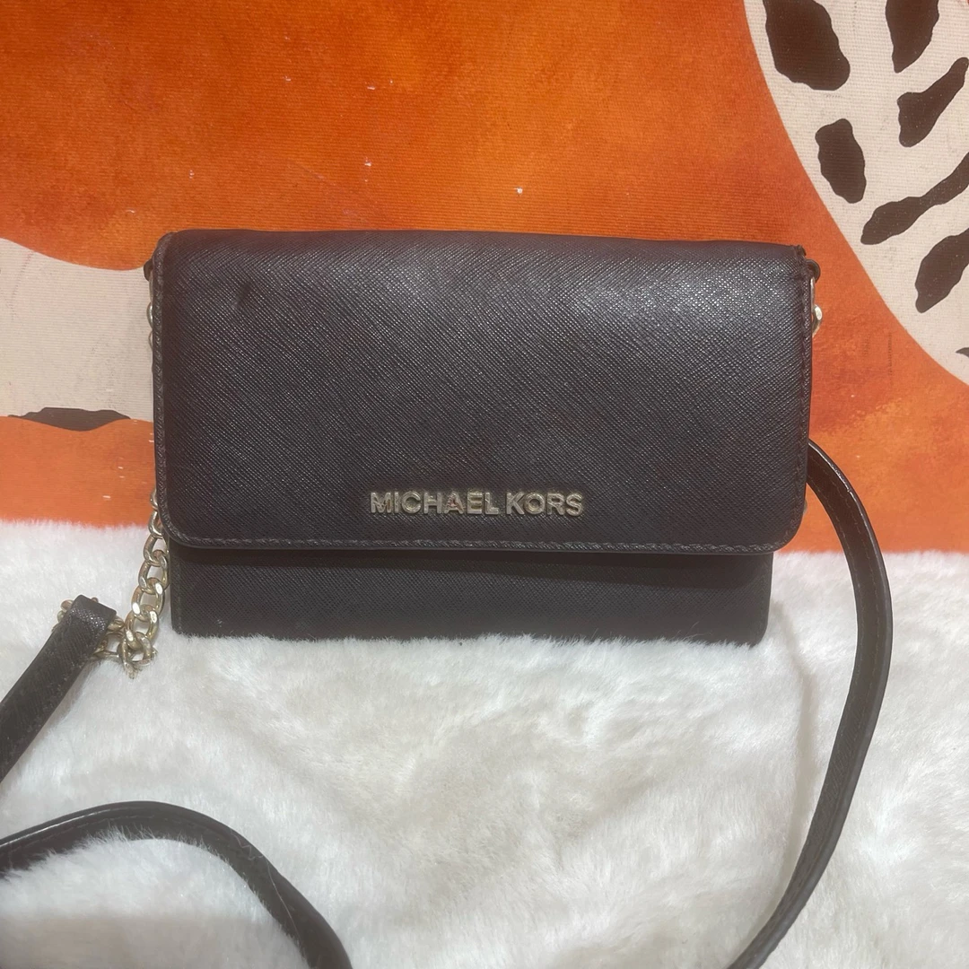95新 MICHAELKORS/迈克高仕 9098 斜挎包