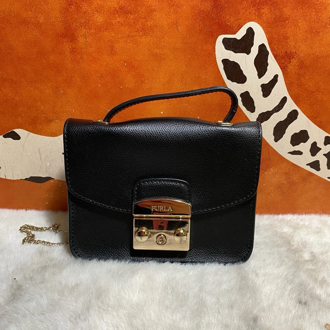 95新 FURLA/芙拉 10100 斜挎包