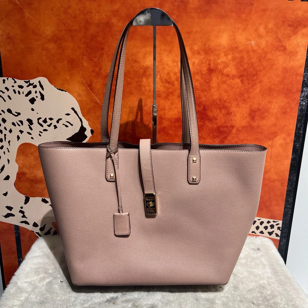 95新 MICHAELKORS/迈克高仕 11087 单肩包