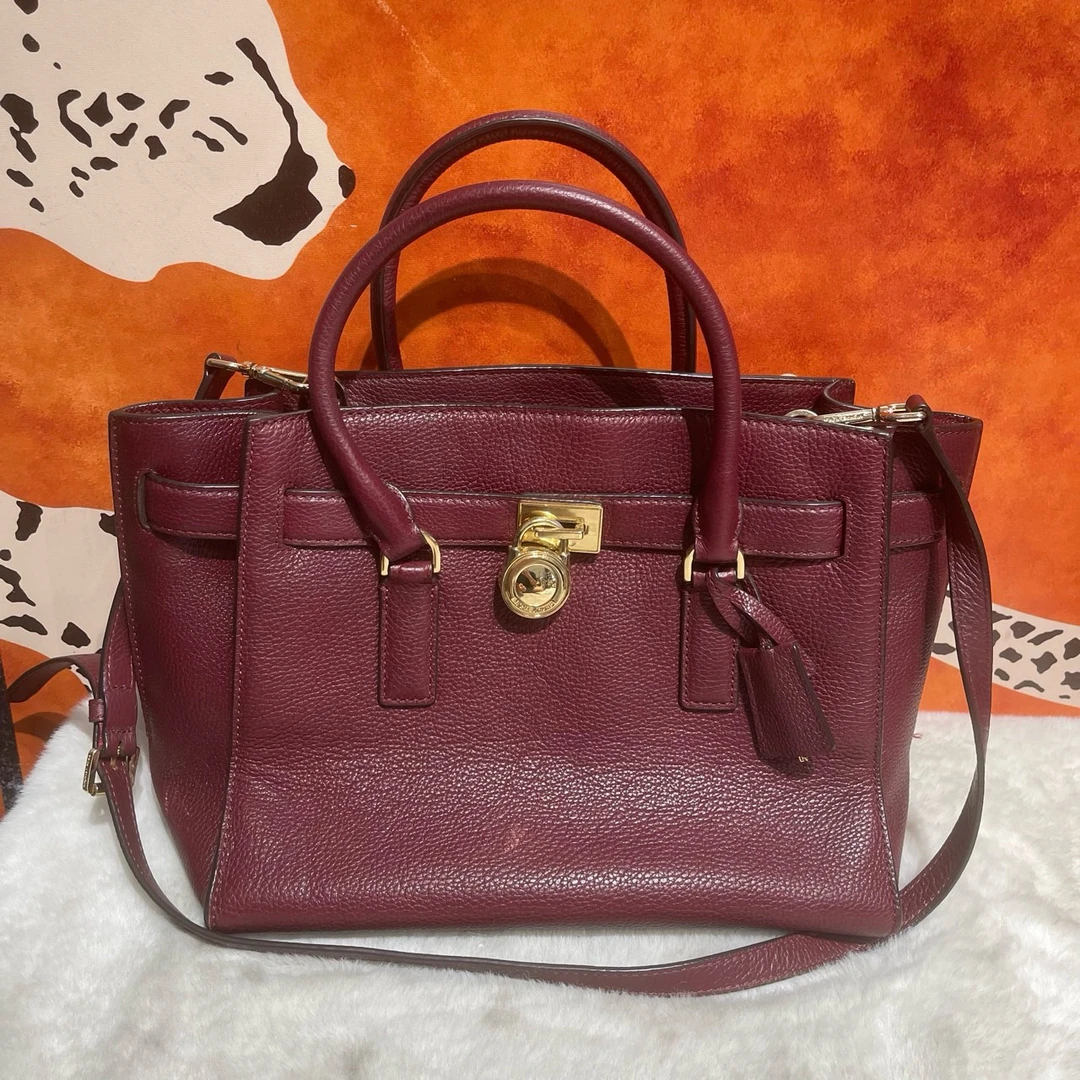 95新 MICHAELKORS/迈克高仕 7537 斜挎包