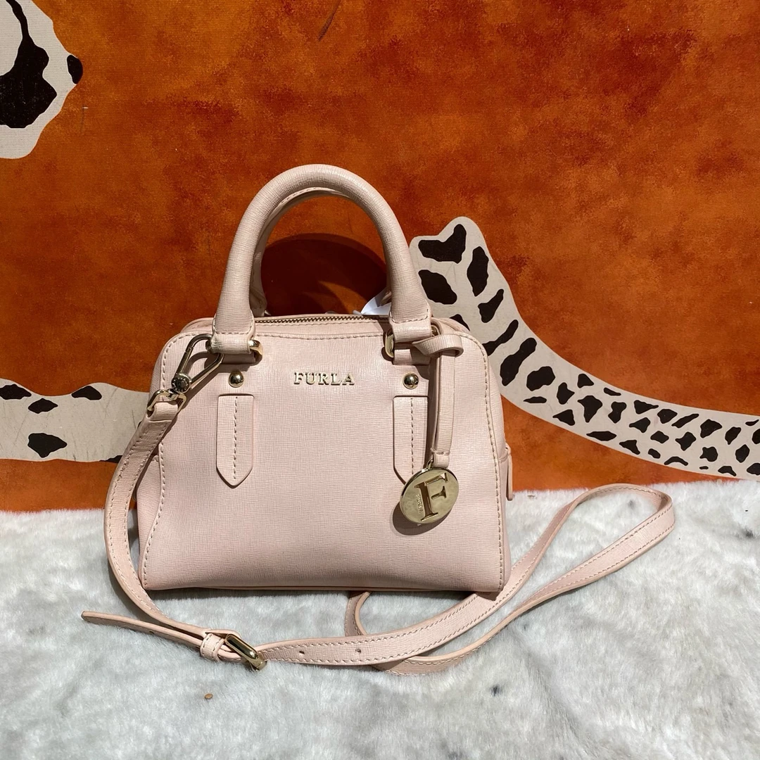 95新 FURLA/芙拉 10640 斜挎包