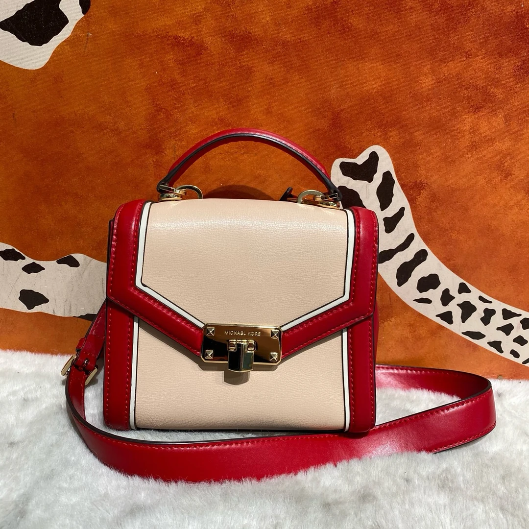 95新 MICHAELKORS/迈克高仕 10925 斜挎包