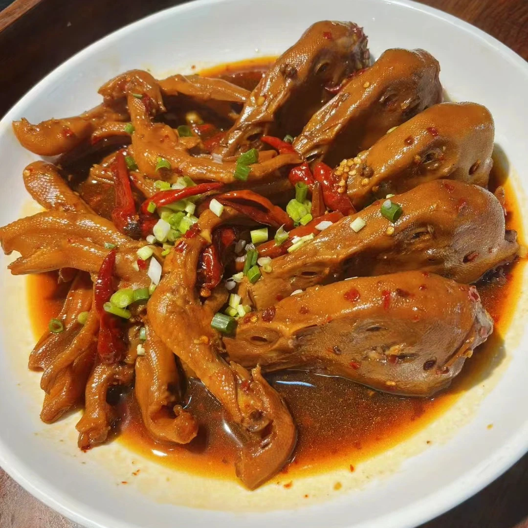 新疆包邮鸭货生鲜鸭头自己做卤味健康美味新鲜供应链批发