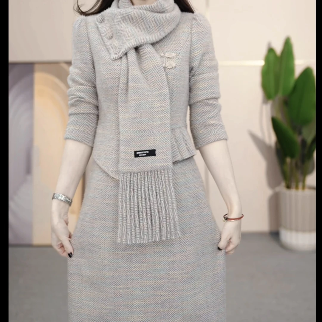 【依然定制】97款 #2025 气质 显瘦  减龄 收腰 秋冬 时尚 连衣裙