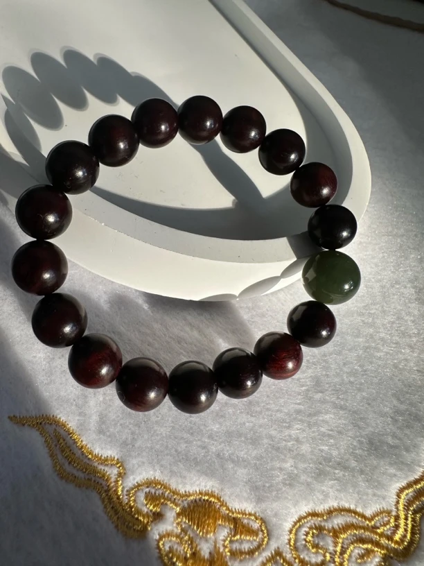 印度小叶紫檀1.0单圈和田玉手串