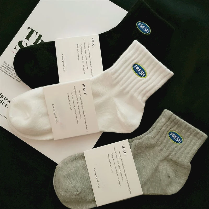 袜子男士秋冬款中长筒春夏防臭吸汗商务透气百搭学生运动袜棉男袜