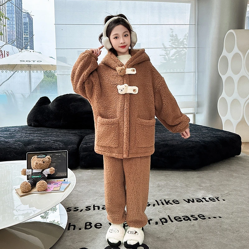 女童可爱毛绒家居服可外穿加厚保暖2024新款中大童连帽睡衣洋气潮