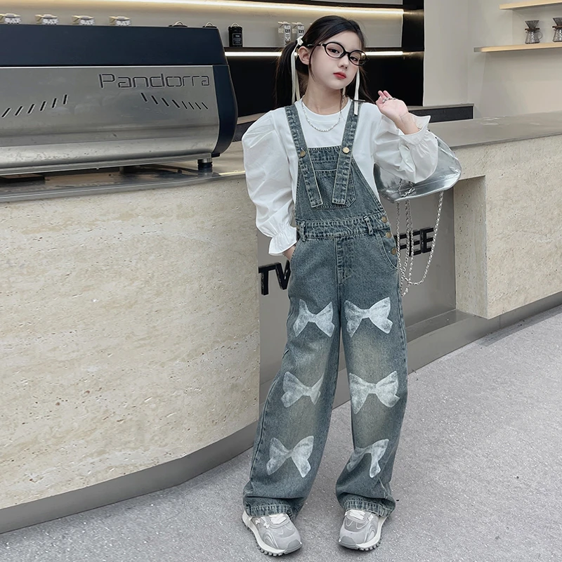 女童印花牛仔背带裤直筒阔腿裤2024新款6-12岁潮女孩减龄洋气裤子