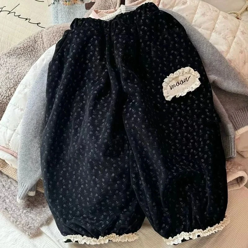 女童秋冬裤子新款森系碎花休闲裤2024女宝宝复古字母刺绣蕾丝卫裤