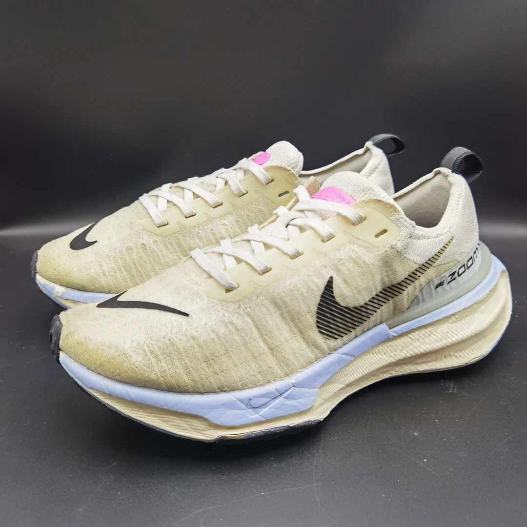 40码 Nike zoom flyknit3白蓝色二手跑鞋无原盒 刮蹭 公价1259