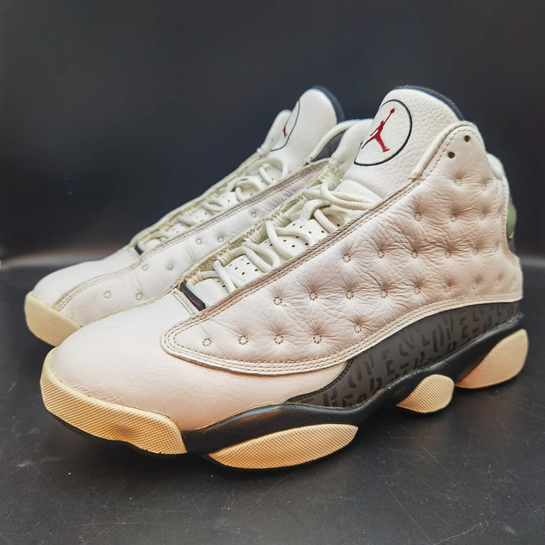 43码 AJ13 小熊猫 二手球鞋无原盒 成色还行参考详情图公价2549