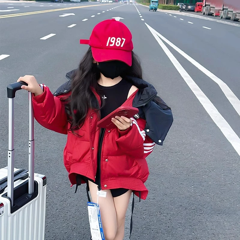 女童白鸭绒羽绒服冬装短款外套2023秋冬新款女孩连帽上衣加厚时髦