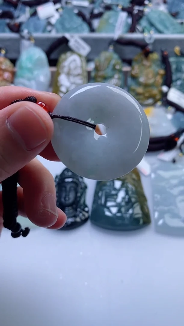 【闪购商品】翡翠挂件未镶嵌