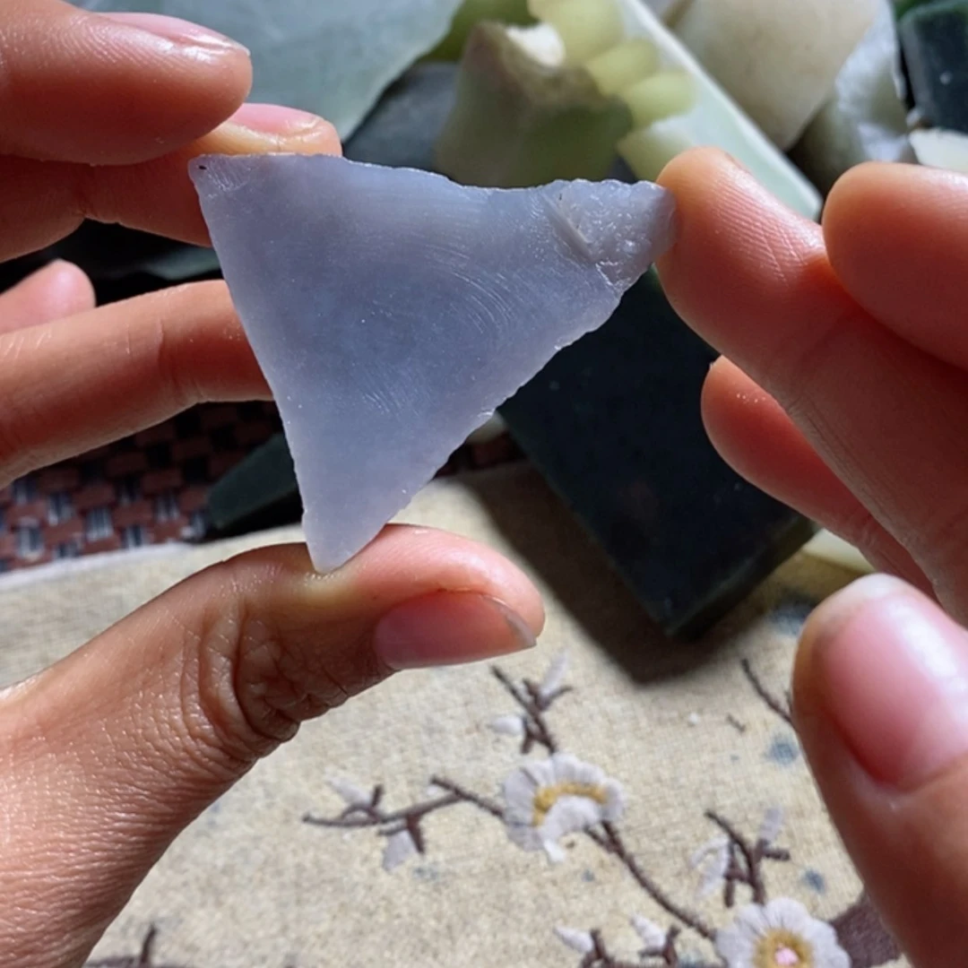 【闪购商品】和田玉边角料微瑕疵未镶嵌