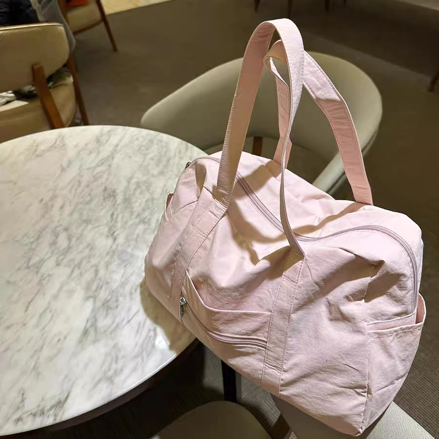 大容量短旅行托特包女2025新款轻便通勤单肩包休闲手提健身包包