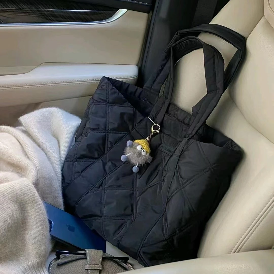 大容量包包女2025春季新款高级感菱格托特包时尚百搭潮流单肩大包