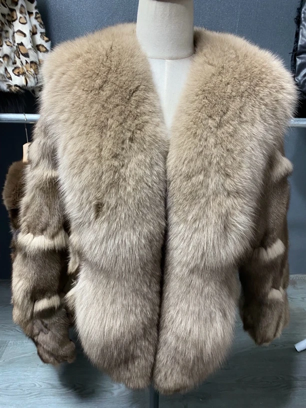 狐狸毛皮草外套女装短款时尚显瘦皮毛一体年轻款