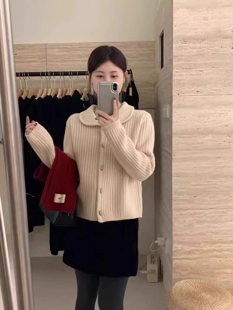 新年红色翻领毛衣外套女秋冬韩系复古小香风娃娃领针织开衫上衣厚