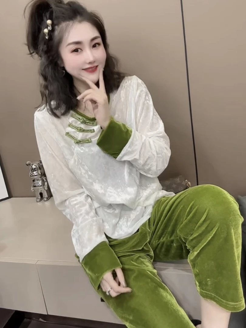 新款女装国潮风撞色圆领盘扣丝绒家居服套装