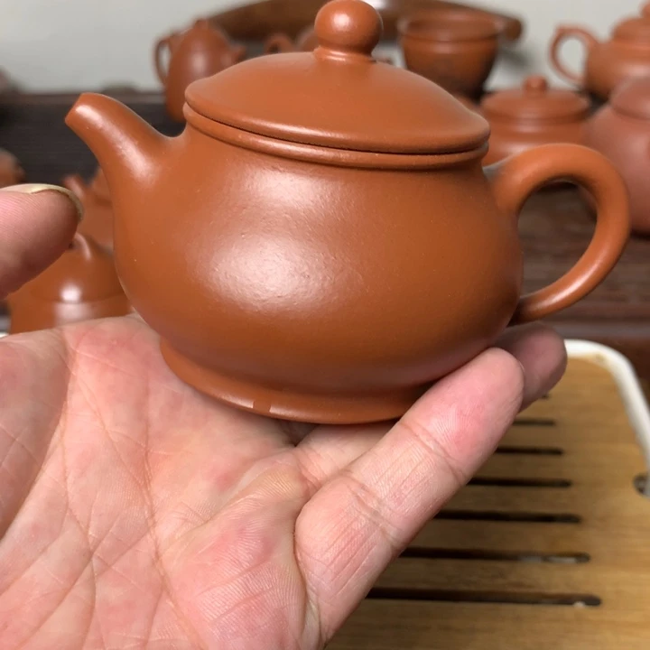 紫砂茶壶易****）原矿赵庄朱泥小潘150cc（微微微瑕）