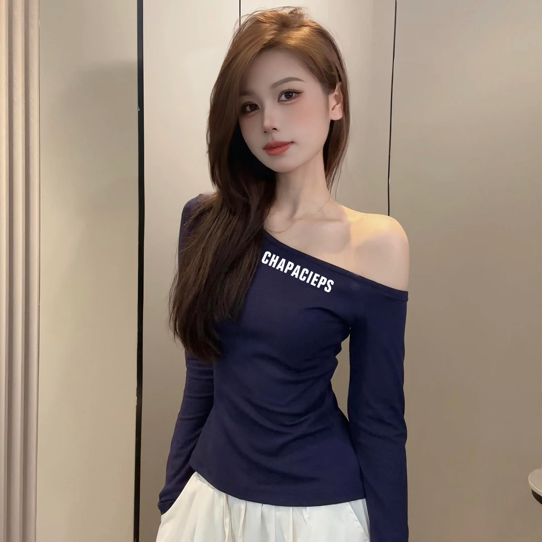 网红美式辣妹斜肩短款长袖字母印花t恤内搭时尚小众露肩上衣百搭