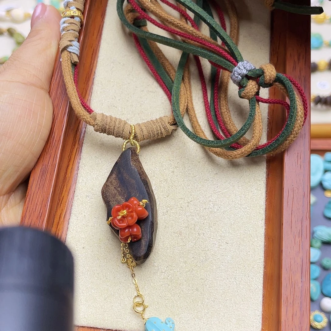 绿松石项链18K金镶嵌素*