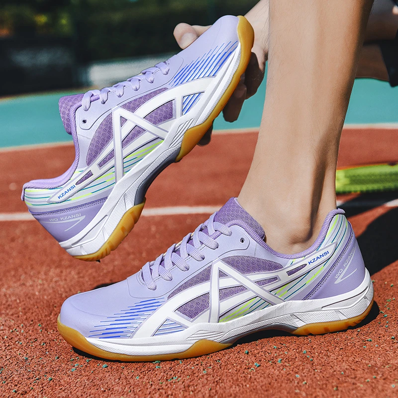 新款夏季透气羽毛球鞋女款专业训练鞋轻便缓震休闲青少年比赛用鞋