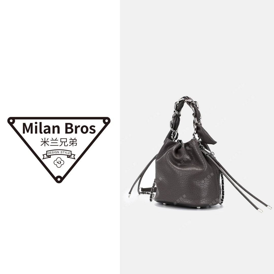 【米兰兄弟】2024秋冬新款水桶包抽带链子手提单肩小包包YT8111