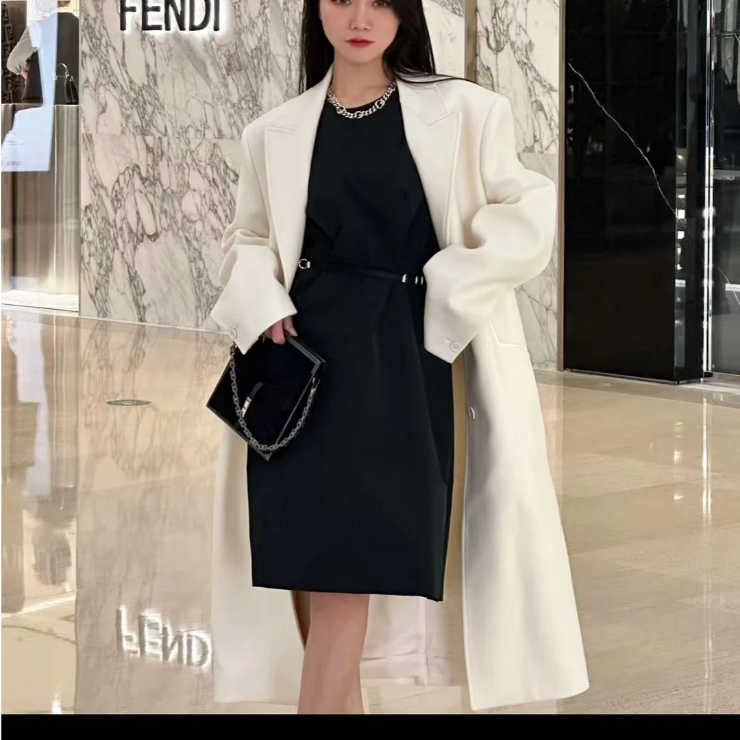 全新未使用 Givenchy/纪梵希 /撞色明线翻领长袖大衣/公价51500