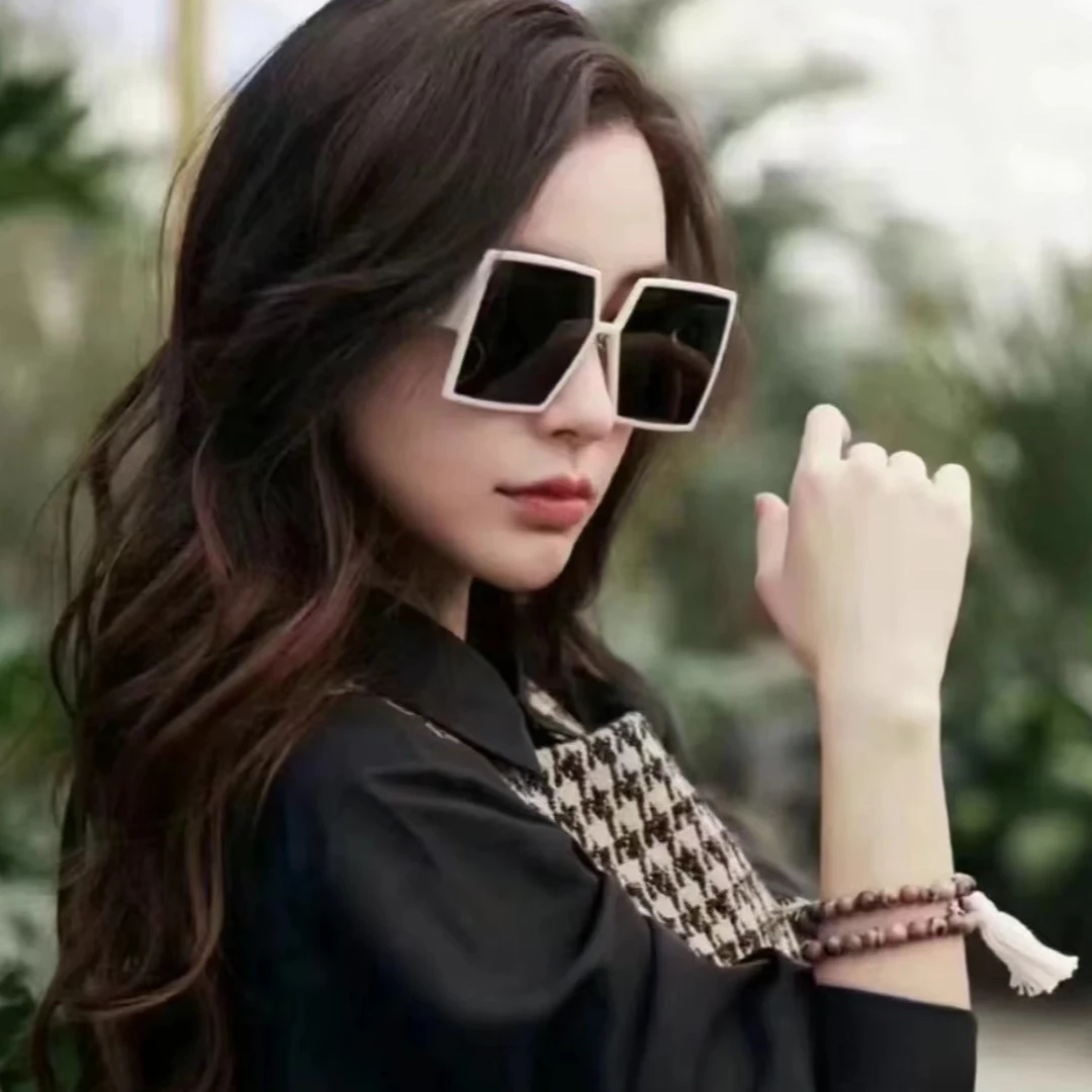全新未使用 DIOR/迪奥 Montaigne太阳镜/135*58*15