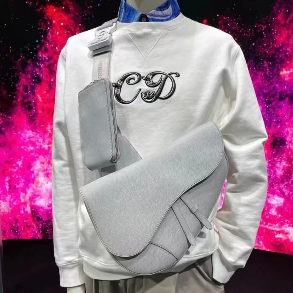 全新未使用 DIOR/迪奥 LOGO字母宽松卫衣/XS码