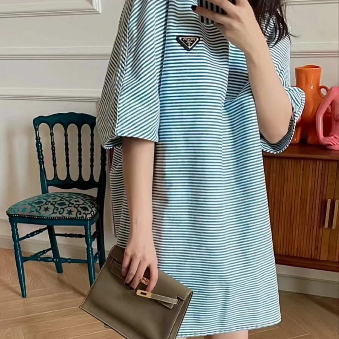 未使用 Prada/普拉达 徽标圆领条纹牛仔迷你连衣裙