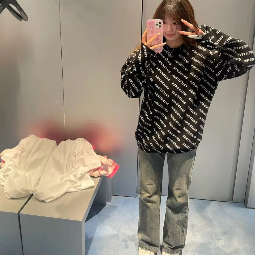 未使用 Balenciaga/巴黎世家 撞色字母logo嵌花圆领长袖毛衣