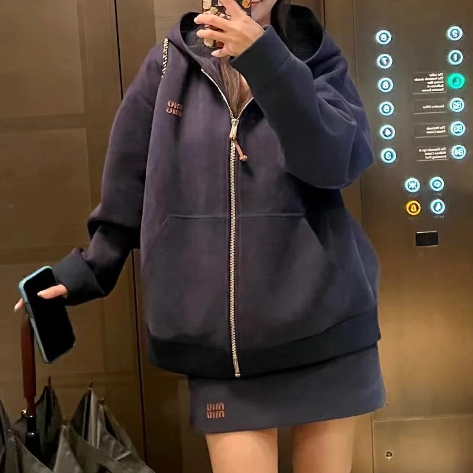 全新未使用 MIU MIU/缪缪 平纹针织连帽夹克/公价25700/40码