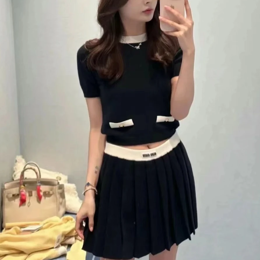 未使用 MIU MIU/缪缪 平纹针织口袋圆领针织衫