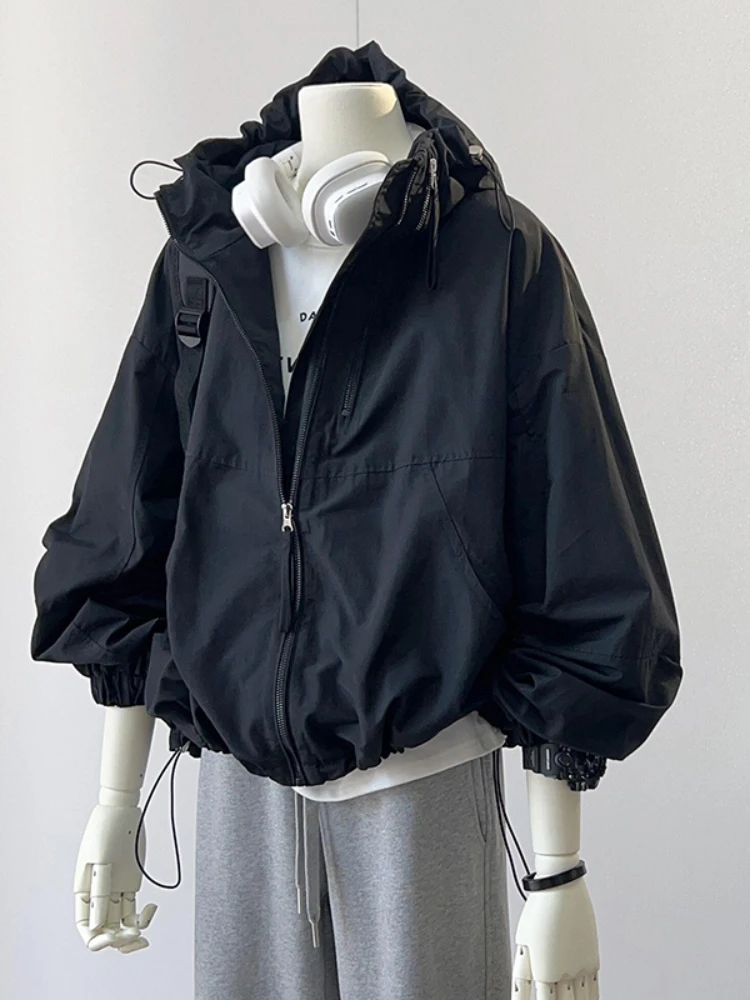 黑色抽绳连帽冲锋衣外套女秋季设计感高级感气质宽松显瘦工装上衣