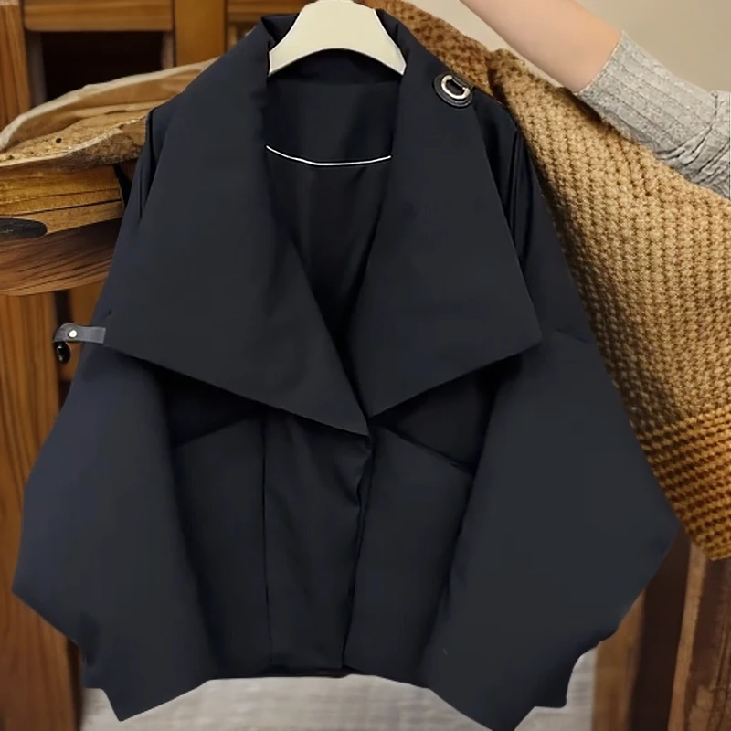 2025新上市流行爆款冬季高级感独特超好看翻领黑棉服女加厚外套女