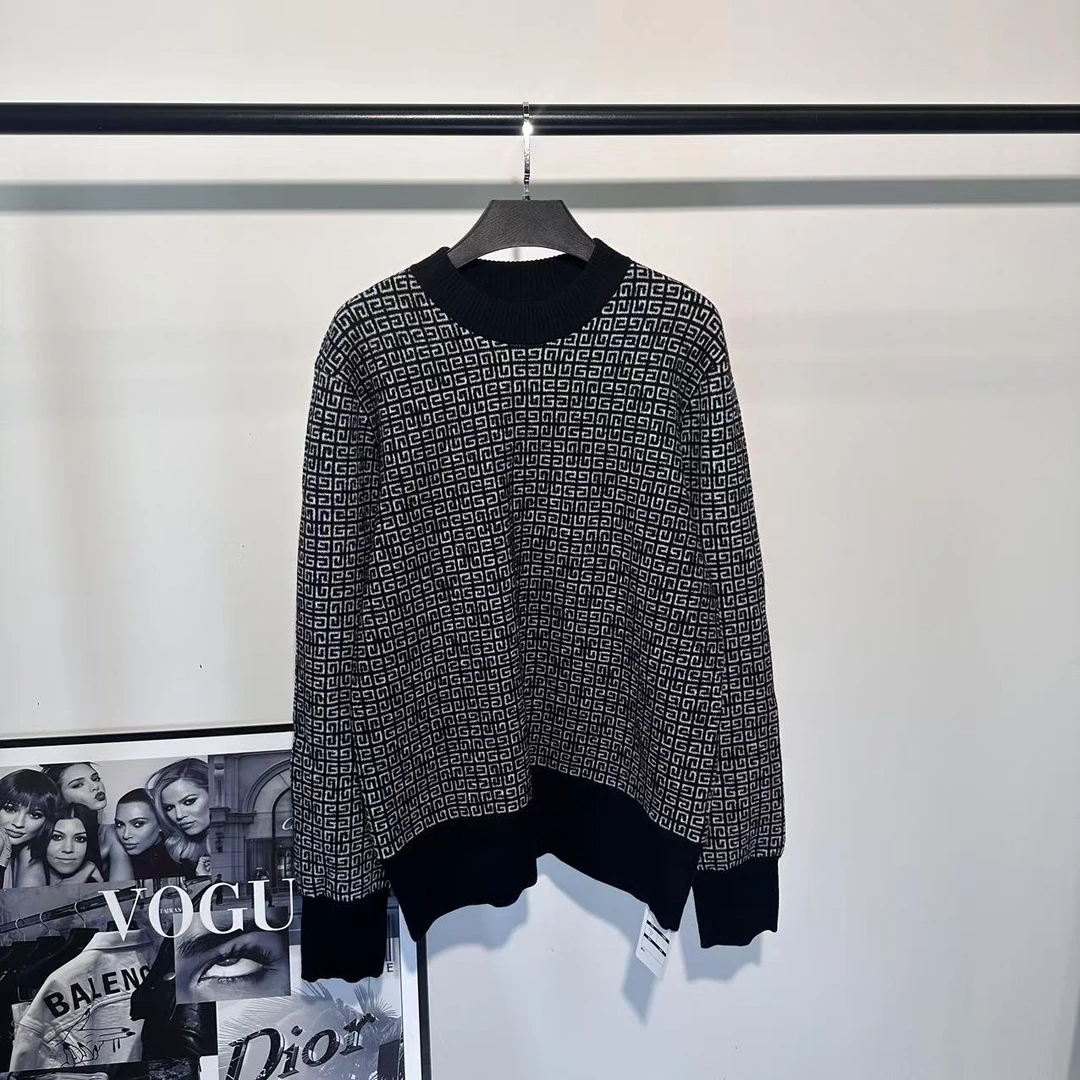 全新未使用 Givenchy/纪梵希 四宫格满印针织毛衣/XS码