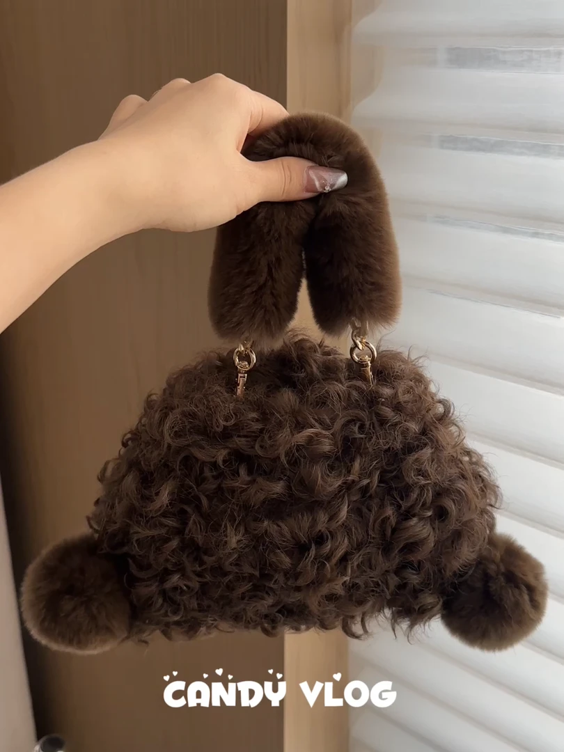 【撞色球球水桶】原创自制新款撞色毛真毛球球抽绳水桶包包可爱ins