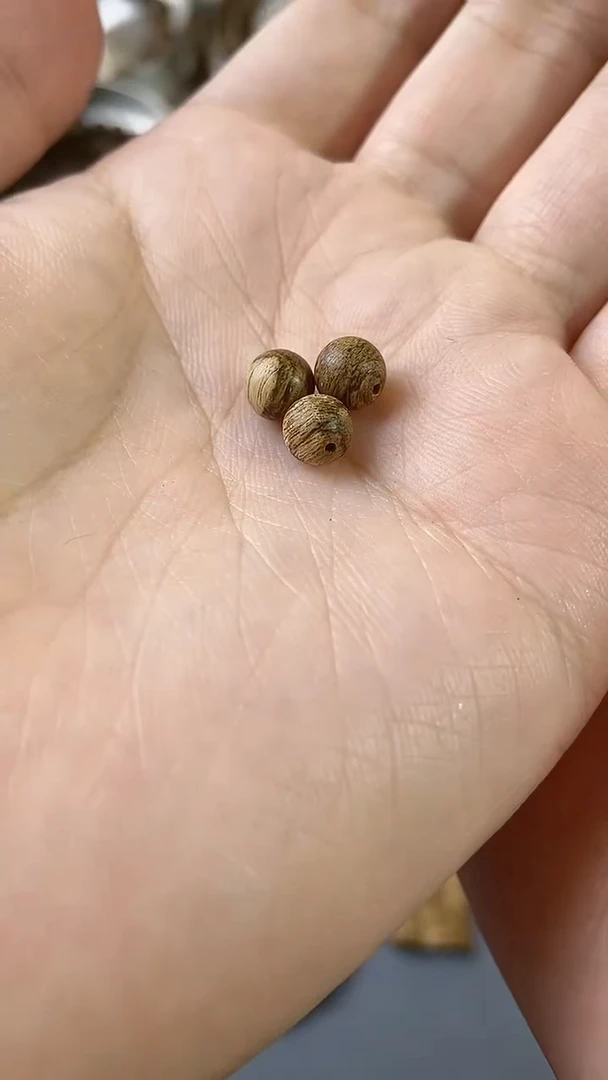 【闪购商品】香道类达拉干6mm沉香散珠三颗