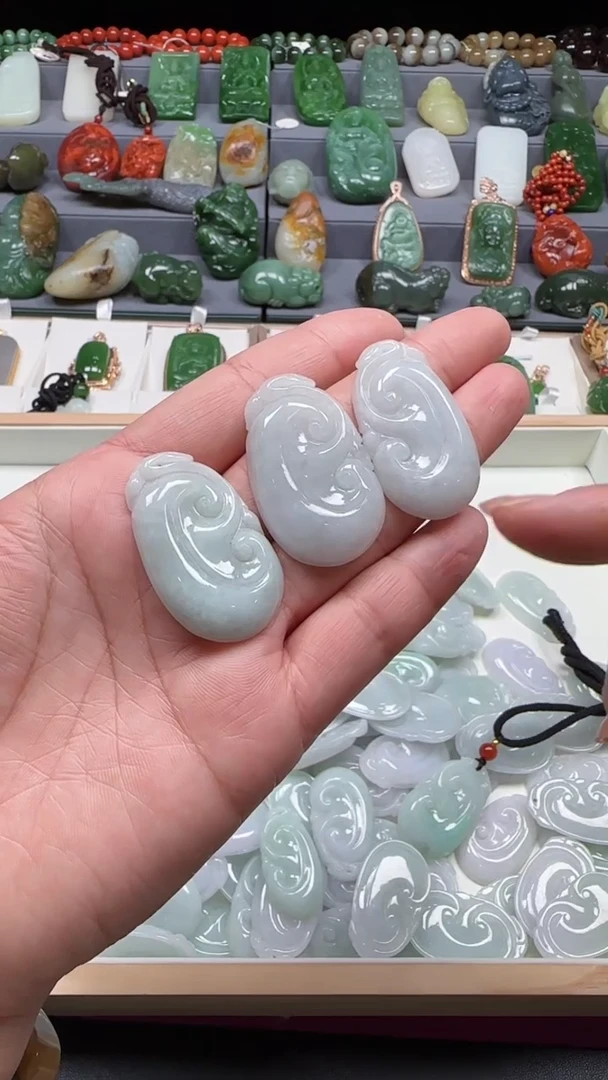 【闪购商品】翡翠颈饰未镶嵌Y0007 多样性发货，拍一发一